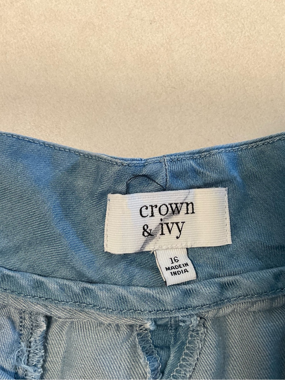 Crown & Ivy Blue Chambray Scalloped Hem Shorts - Picture 6 of 8